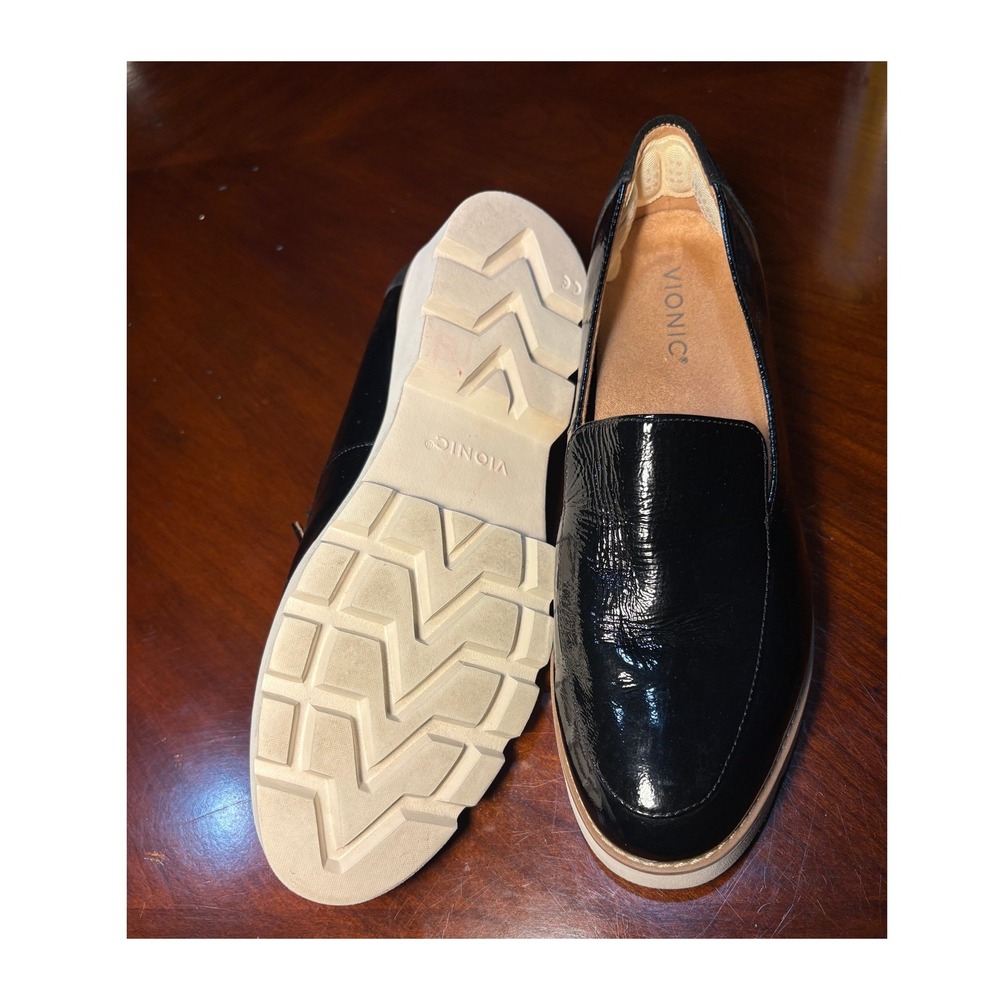 Vionic Womens Black Patent Leather Suede Heel Lug Sole Platform Loafers Size 8.5 - Picture 11 of 13